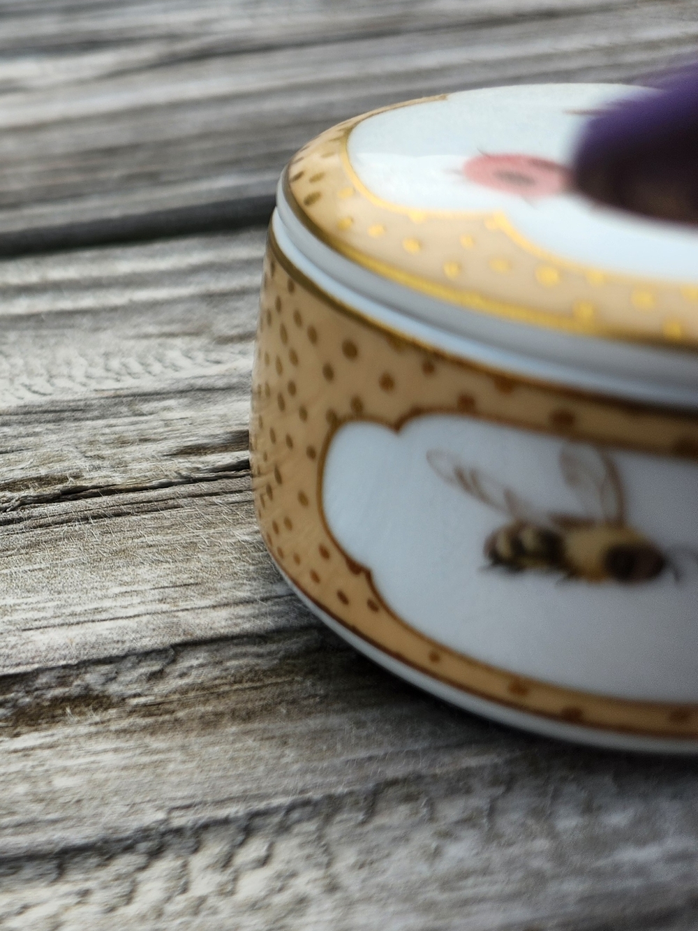 Tiffany & Co. Small Blue Butterfly and Pink bugs Porcline Trinket Box - Picture 5 of 6